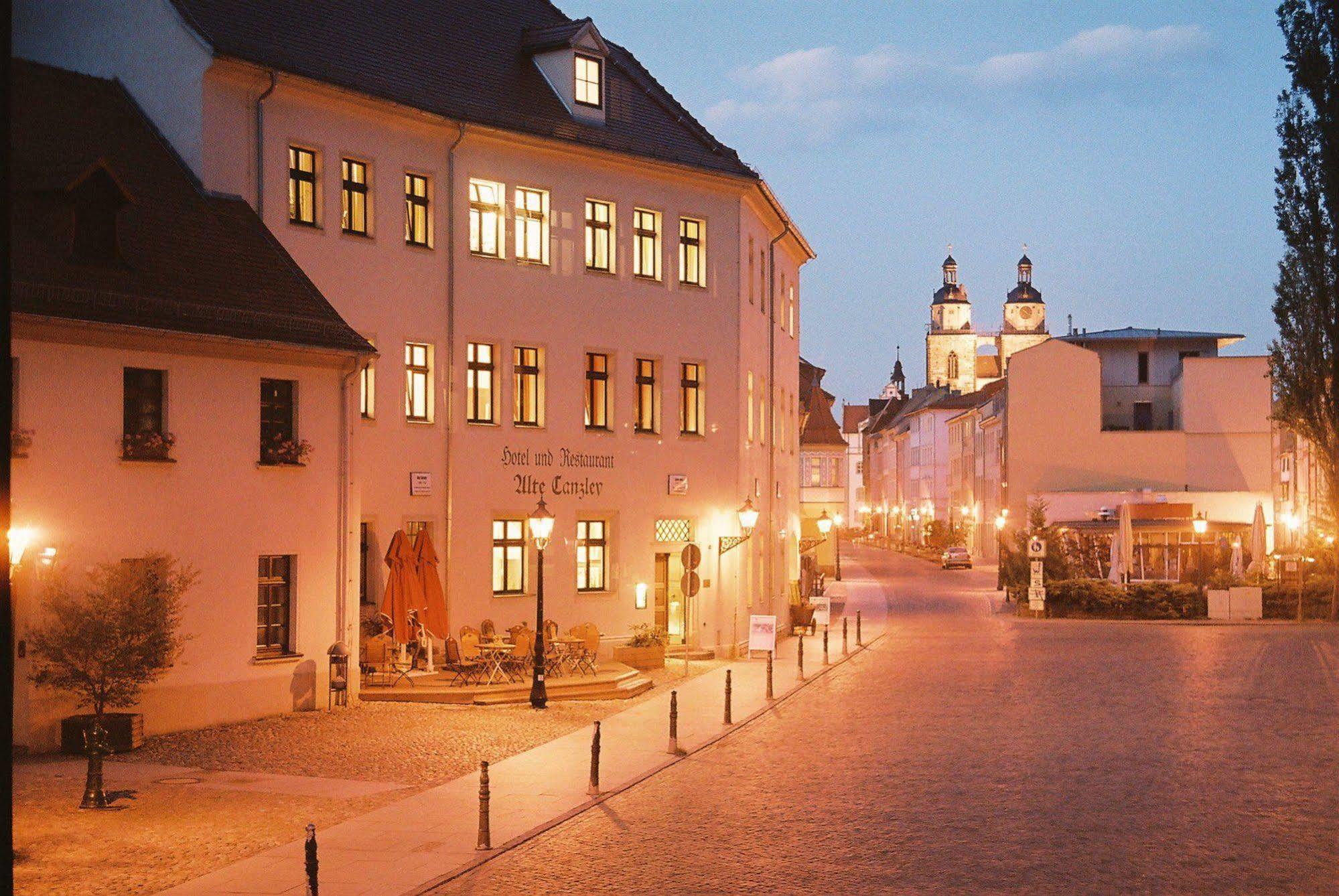 Hotel Alte Canzley Wittenberg Exteriör bild